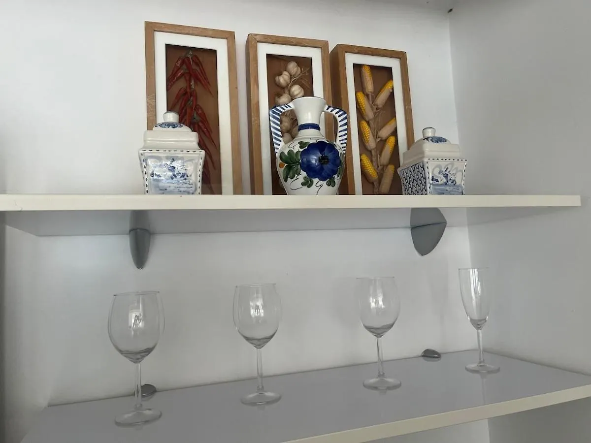 Amplio Apartamento En Castelldefels